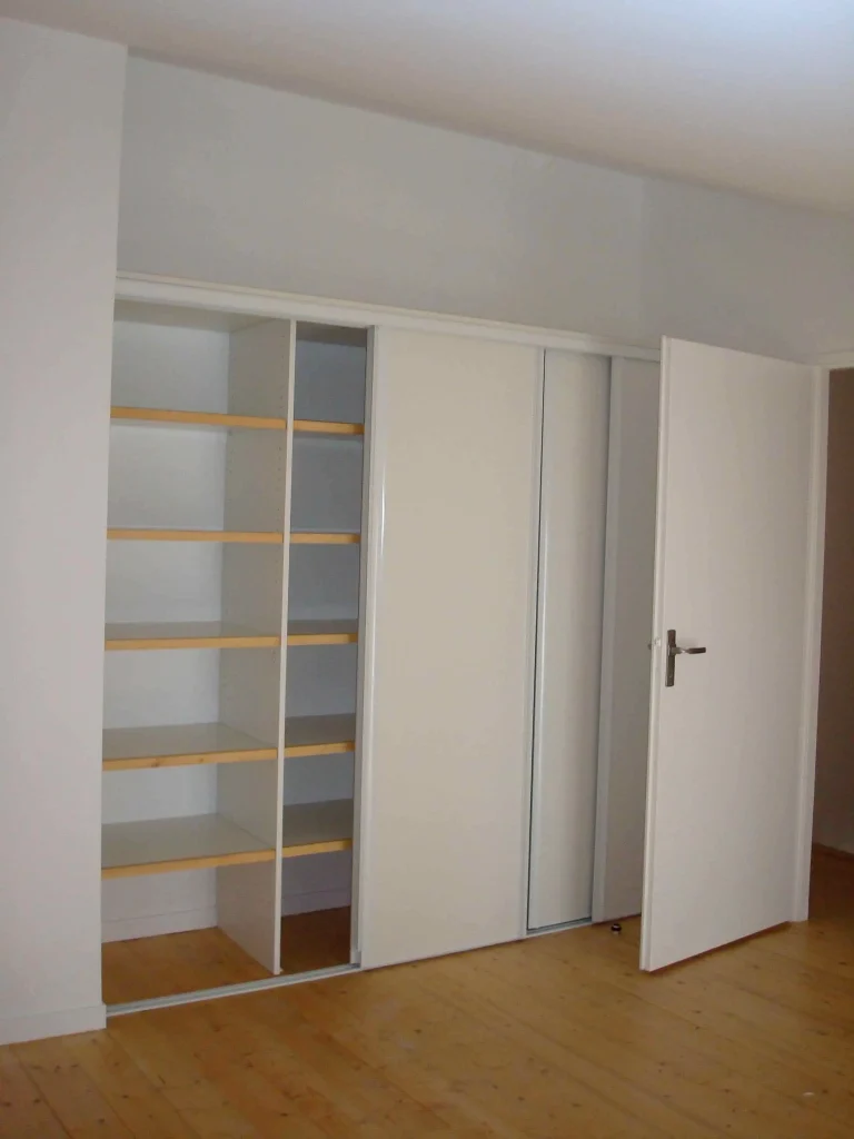 fabricant et installateur dressing avec porte de placard intégré en creuse à guéret