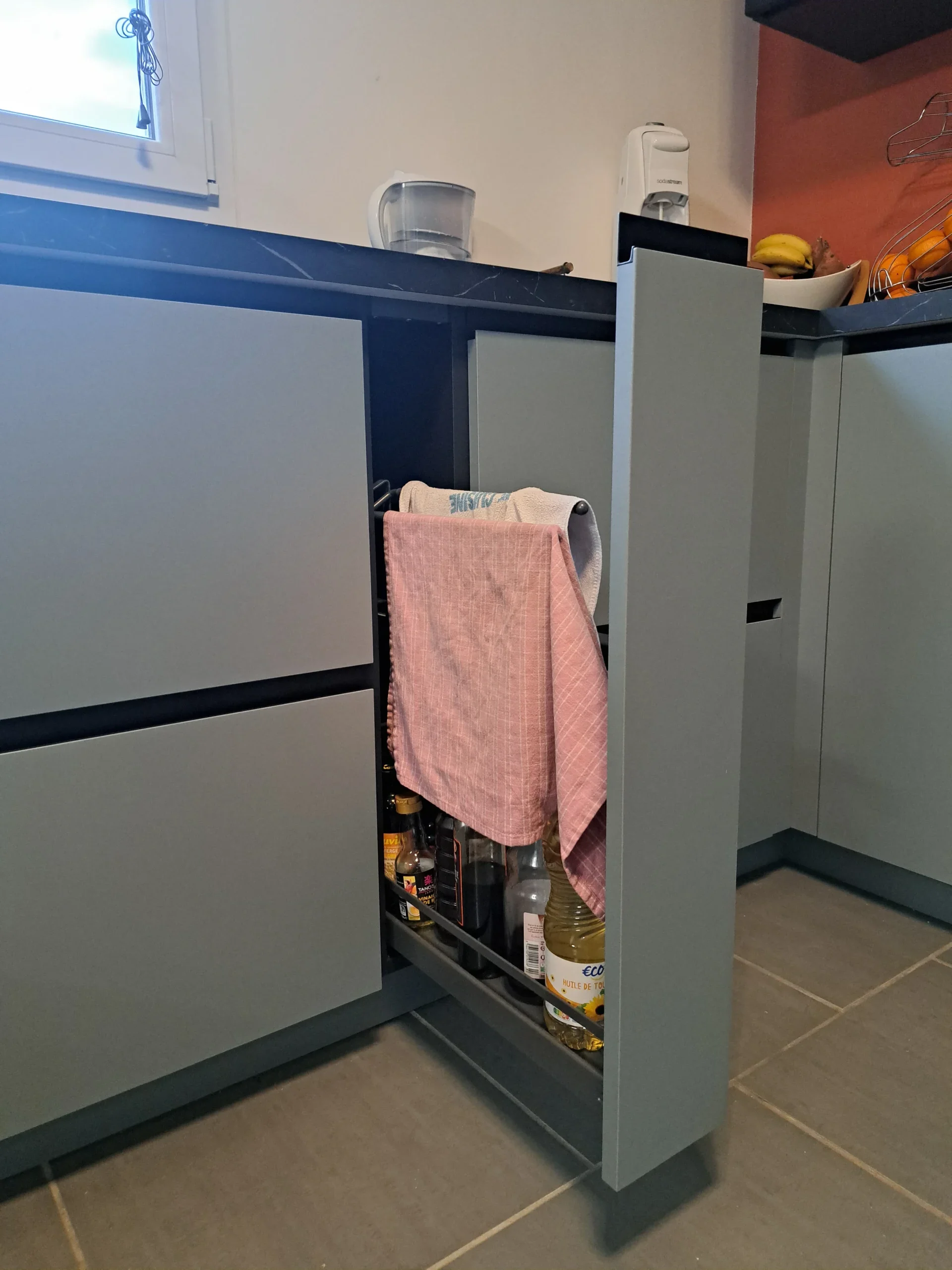 rangement cuisine cuisiniste guéret creuse agencement cuisine sur mesure
